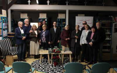 U koprivničkoj knjižnici održana promocija zbornika radova članova KUD-a Podravka naziva “Pozlaćeni snovi”