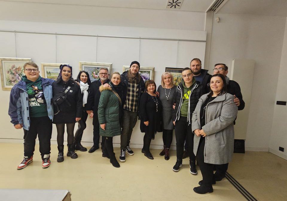 U Zagrebu otvorena samostalna izložba slika članice KUD-a Podravka Marije Stipan