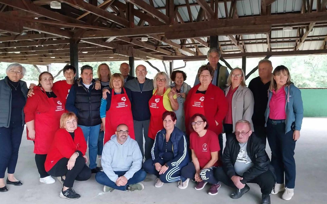 Članovi KUD-a Podravka, Likovne sekcije “Podravka 72” na likovnoj koloniji u Novigradu Podravskom